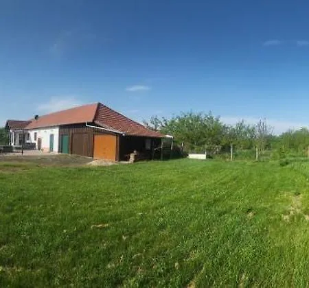 Vendeghazak - Tokaj Es A Tisza Koezeleben * Tiszatardos