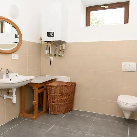 Apartment Vendeghazak - Tokaj Es A Tisza Koezeleben